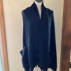 Barefoot Dreams travel shawl with pockets